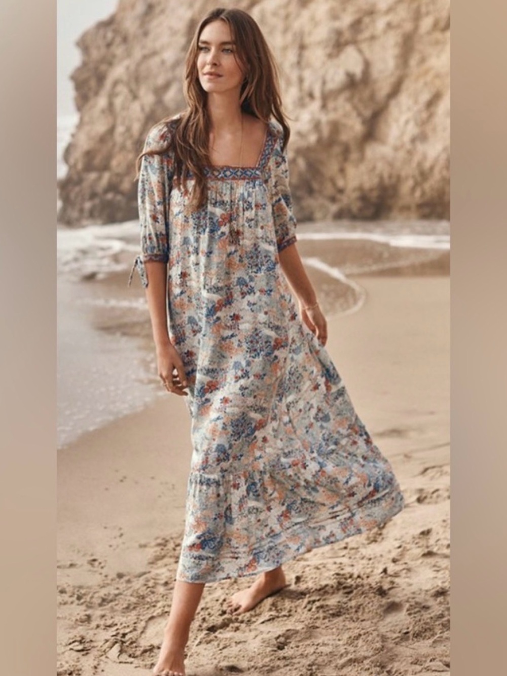 JOHNNY WAS Velma
Bohemian Maxi Dress Floral
Cottagecore Coastal size M.